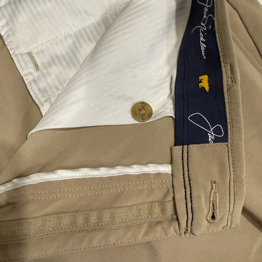 Jack Nicklaus Flat Front Tan Golf Shorts Size 38